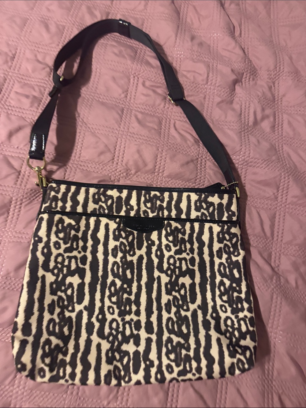 Coach Black and Cream Animal-Print Crossbody Bag Y2K Vintage